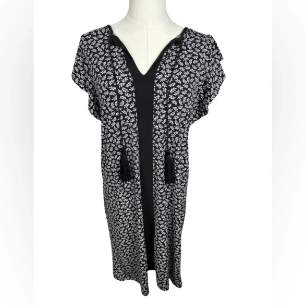 🌟 SALE 🌟 Michael Kors Black and White Leaf Pattern Dress Size S